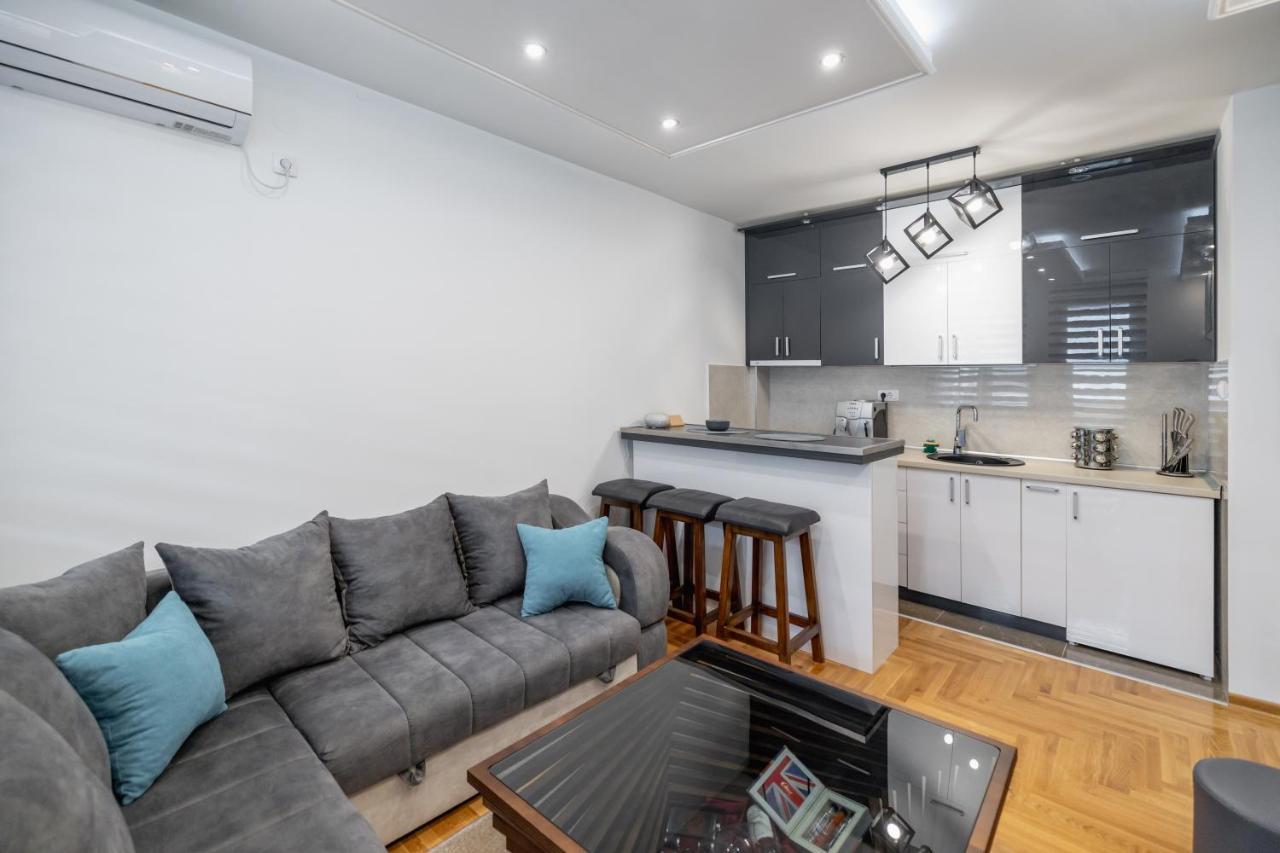 Bella Apartment Novi Sad Bagian luar foto