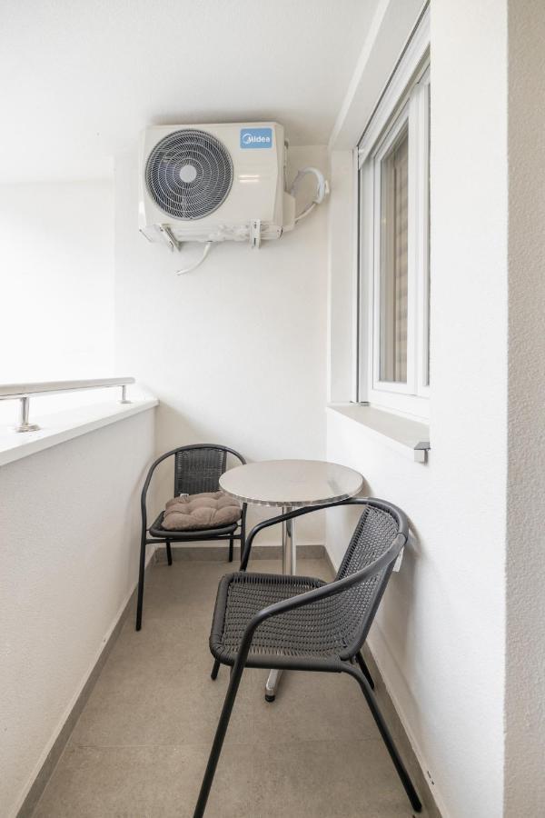 Bella Apartment Novi Sad Bagian luar foto