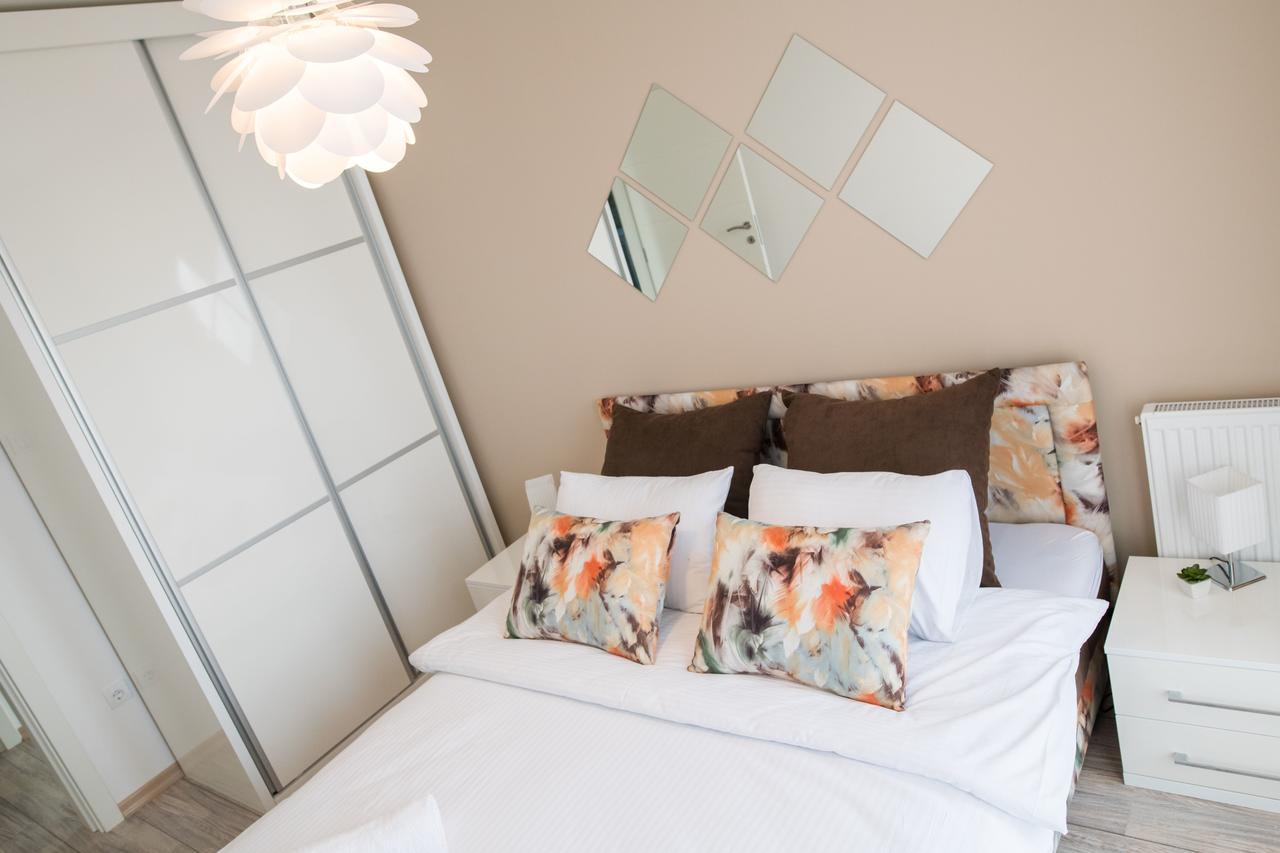 Bella Apartment Novi Sad Bagian luar foto